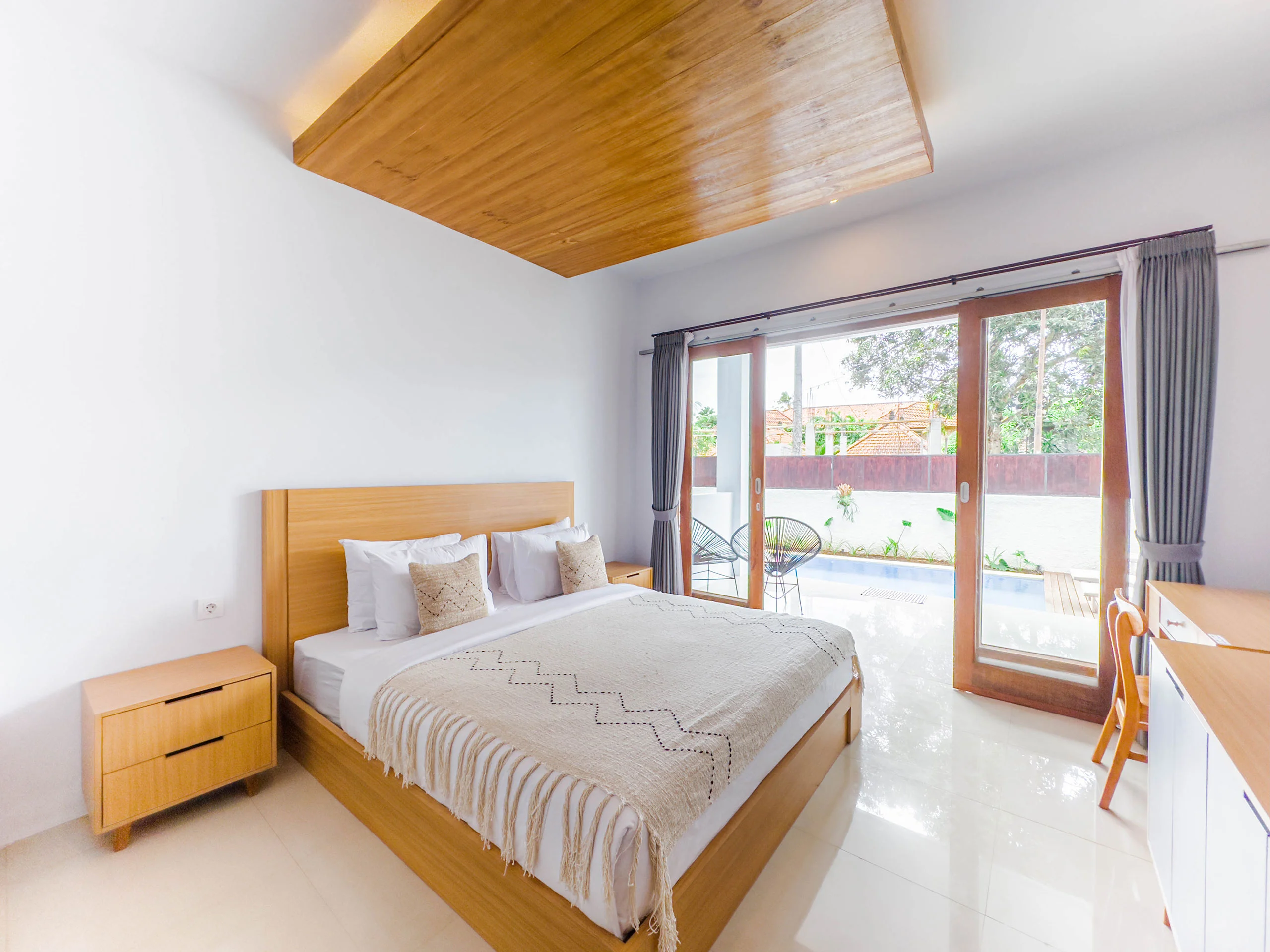 cannella-bedroom-16102025